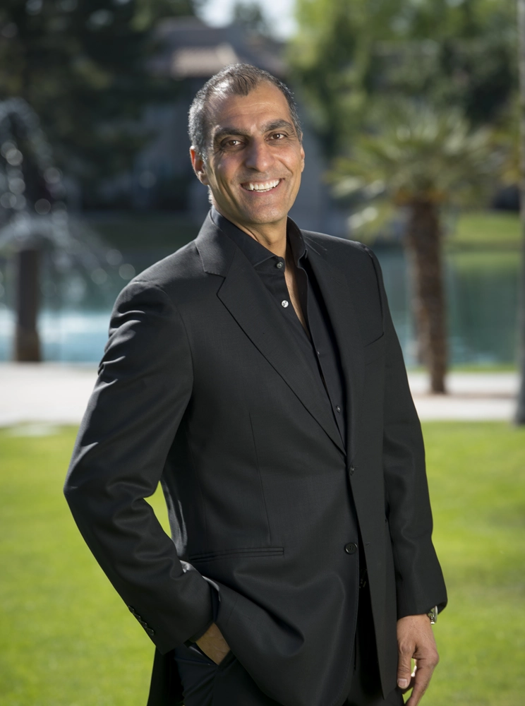 Dentist Chandler AZ Mark Arooni